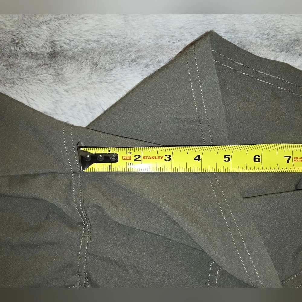 5.11 Layla Shorts In Ranger Green Size 12, 5